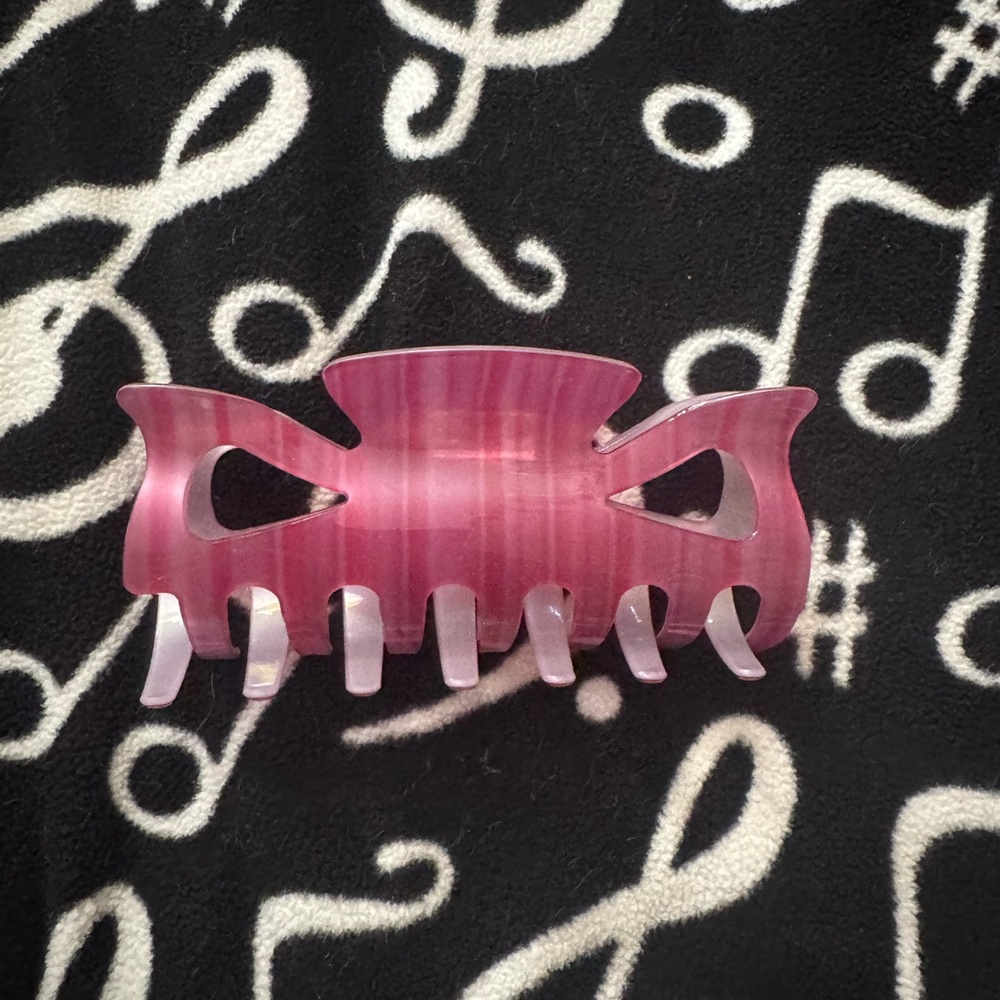 a new day Pink Hair Claw Clip